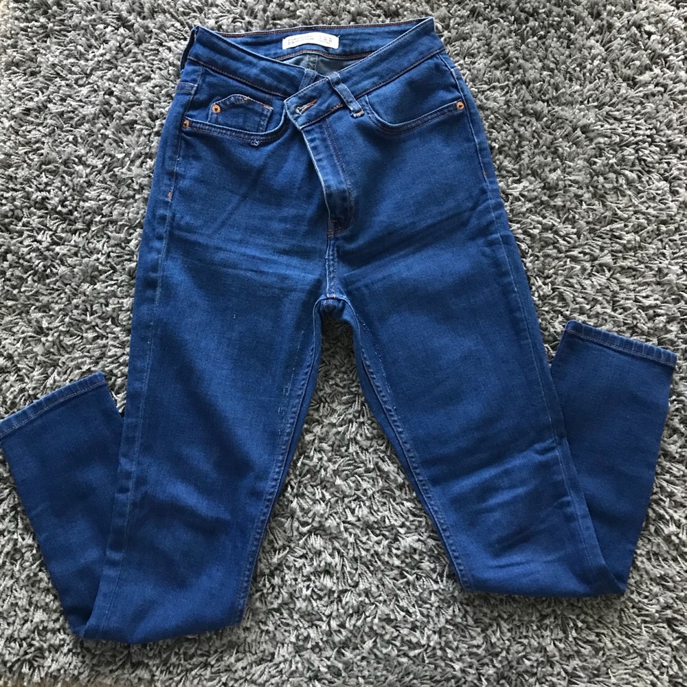 ZARA high-rise stretch jeans NEW